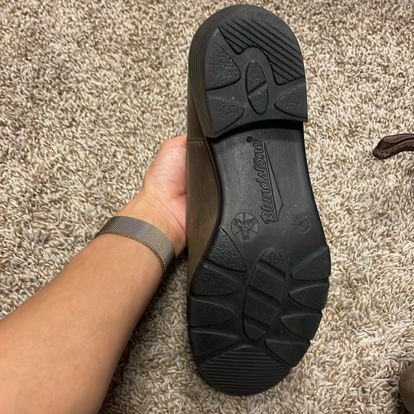 Blundstone brown heeled boots 38.5 lots of wear left! - Picture 5 of 8